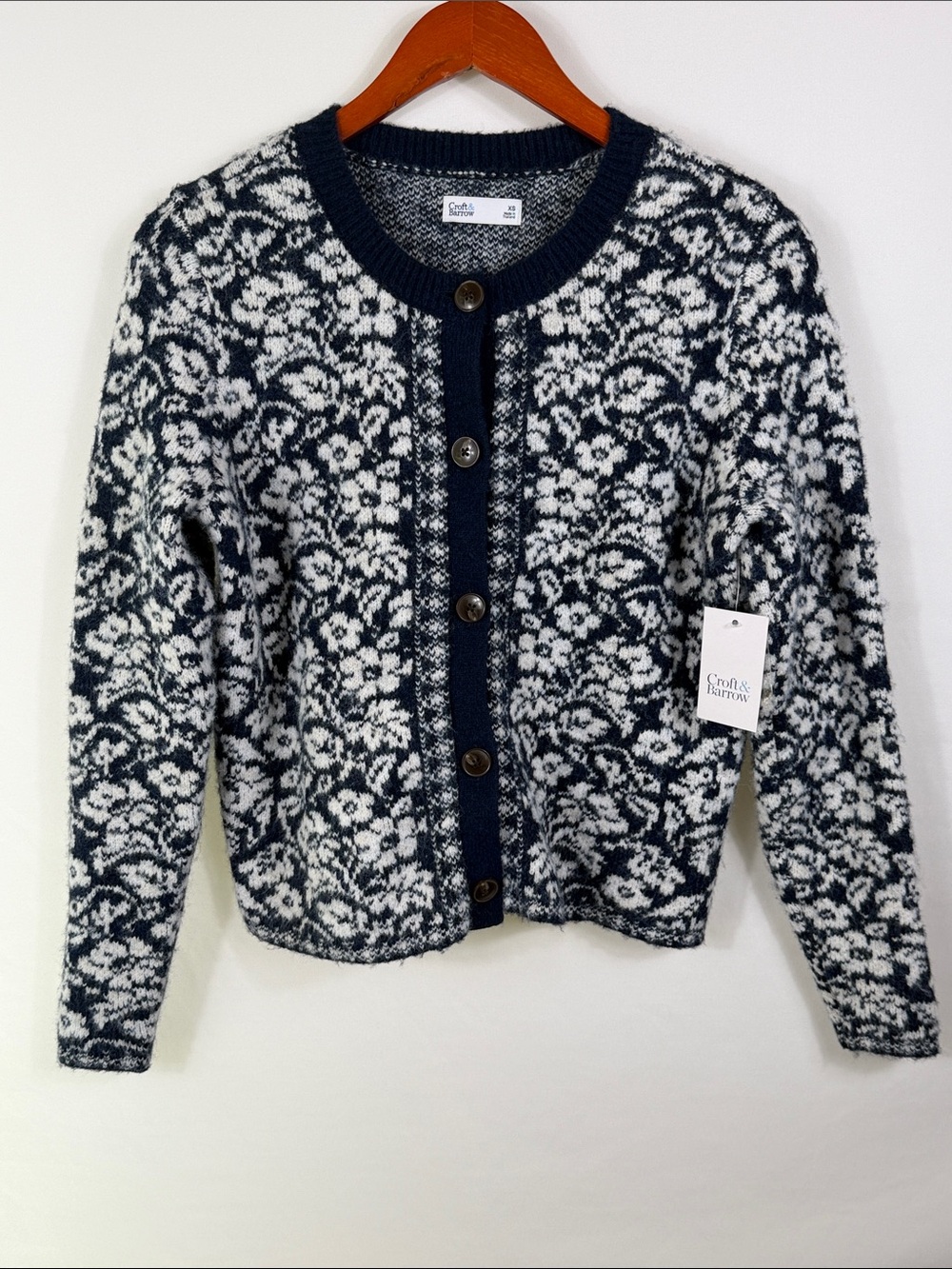 croft & barrow Navy and White Floral Knit Button-Front Cardigan. Womens XS